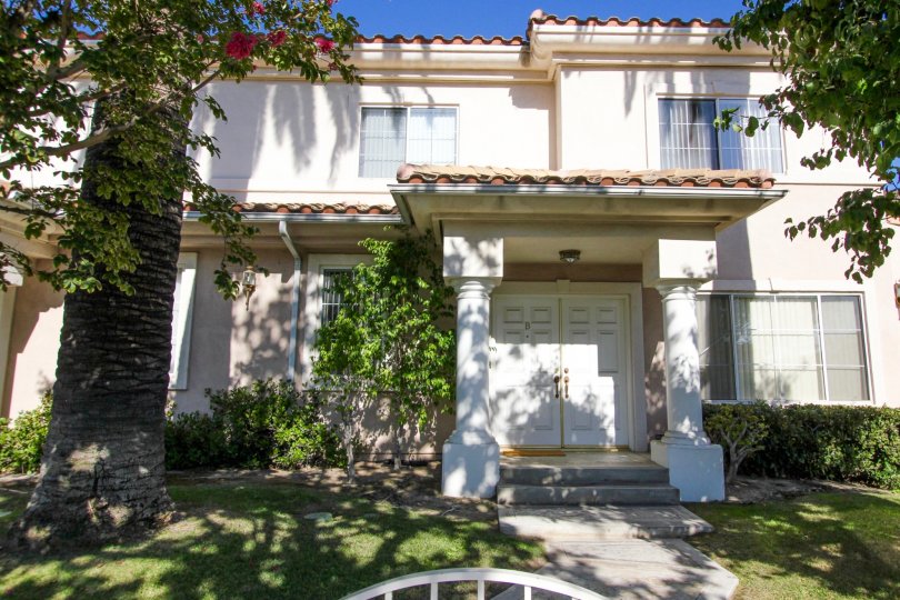 Al Palm Manors Alhambra CA